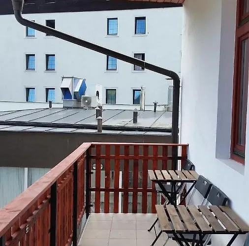 Hostal Thirsty River *