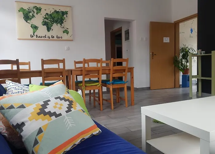 Thirsty River Hostal